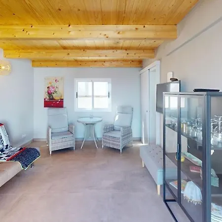 Apartment Fantastic Oceanfront Townhouse In Playa De Arinaga