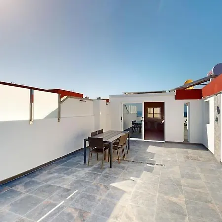 Apartment Fantastic Oceanfront Townhouse In Playa De