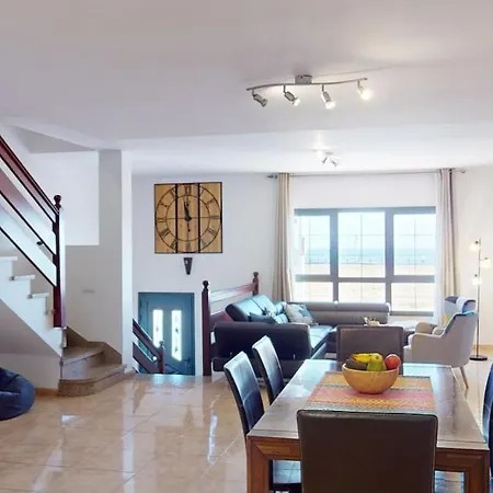 Fantastic Oceanfront Townhouse In Playa De Apartment