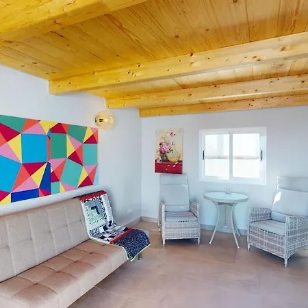 Fantastic Oceanfront Townhouse In Playa De *